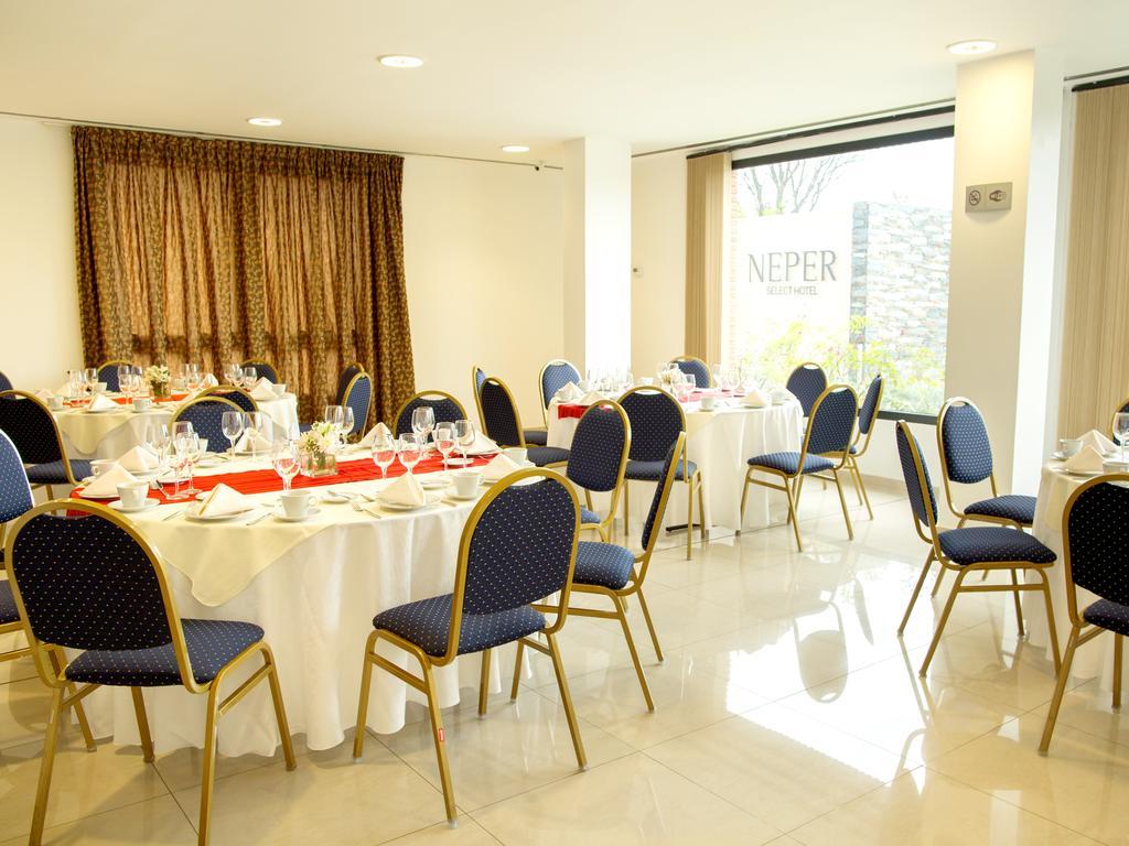 Neper Hotel Cordoba Exterior photo