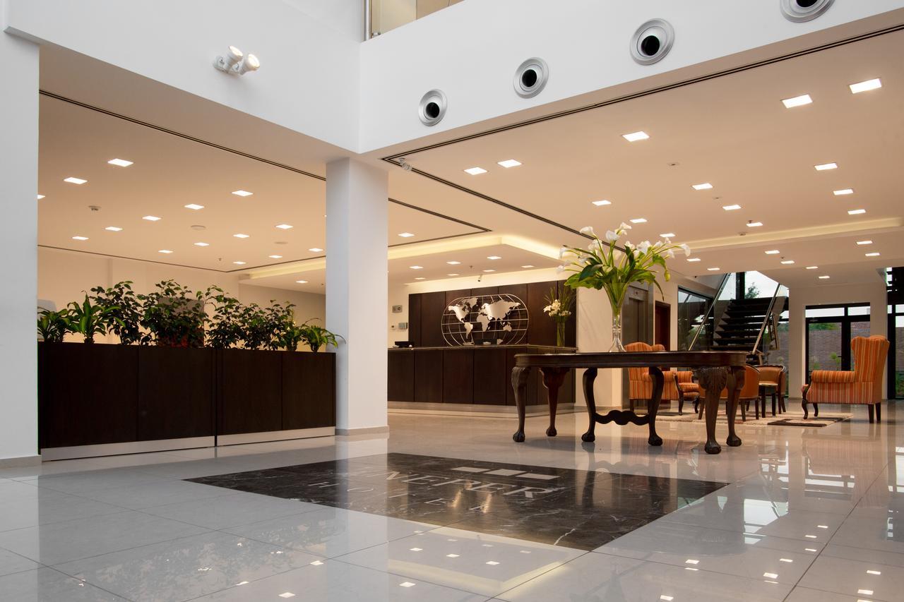 Neper Hotel Cordoba Exterior photo